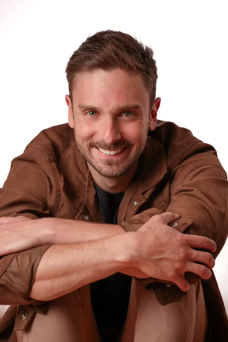 Joan Kuri brilla con su papel estelar en en la película “Será breve al momento de morir”