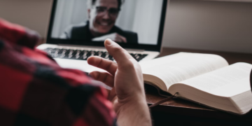 El futuro es híbrido: entre lo físico y lo virtual