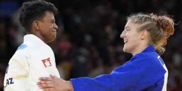 Prisca Awiti Alcaraz Hace Historia con Medalla de Plata en Judo en París 2024