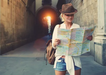 ¿Viajar atrasa el envejecimiento? Esto revela este nuevo estudio