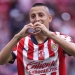 “Piojo” Alvarado, el jugador de Chivas que lanzó explosivo a la prensa; pide disculpas
