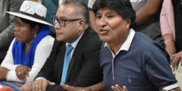 Confirma fiscal general de Bolivia citación a Evo Morales