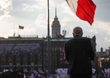“Me voy con la conciencia tranquila”, asegura AMLO