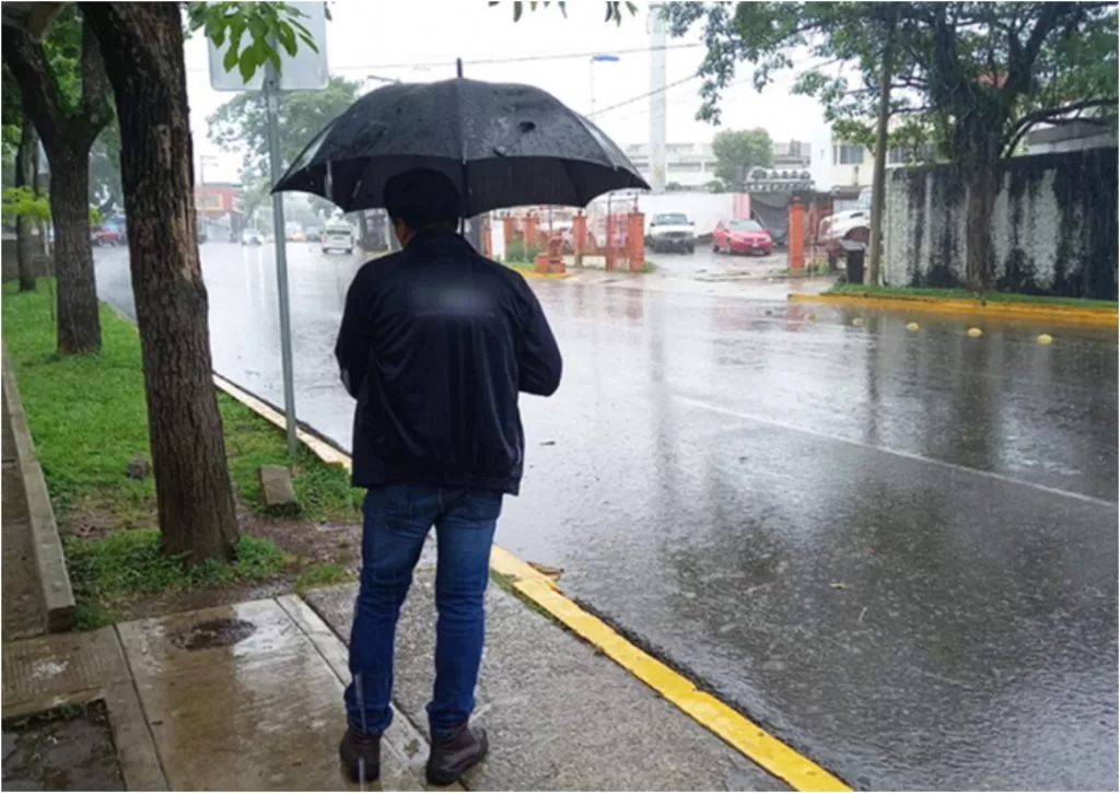 Afectarán rachas de viento y lluvias fuertes a Tabasco