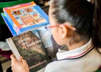 Entrega SETAB más del 69% de libros de textos gratuitos en Tabasco