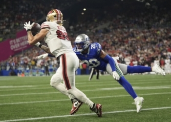 Derrota San Francisco a Seattle para liderar su división