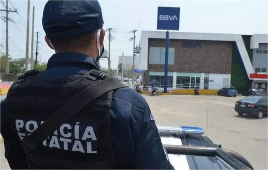 Enfrenta la SSPC Tabasco cerca de 100 bajas voluntarias