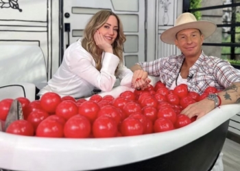 ¿Regresaron? Andrea Legarreta comparte foto de Erik Rubín en redes sociales