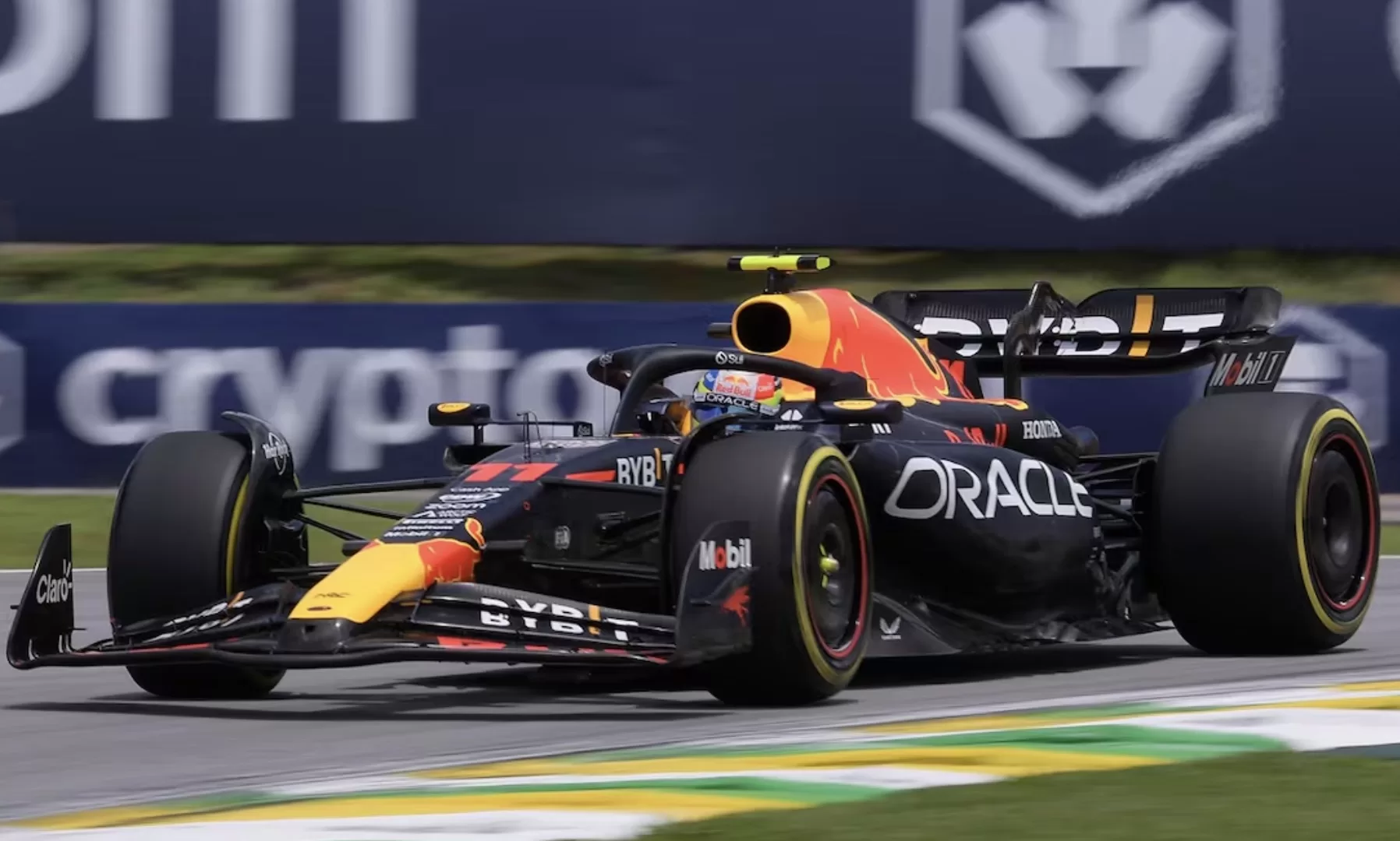 Checo Pérez: ¿Cuándo y dónde verlo en el Gran Premio de Brasil 2024?