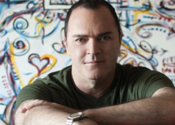 "Lamentable" Fallece Christopher Ciccone, el hermano de Madonna, a los 63 años