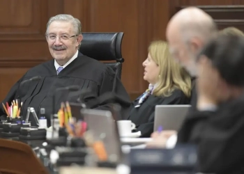 Claudia Sheinbaum descarta crisis constitucional con instrumentación de reforma judicial