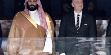 Denuncian sindicatos de jugadores y ligas a la FIFA