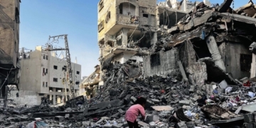 Bombardeo israelí deja 93 personas fallecidas al norte de Gaza