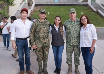 SEP realiza limpieza de escuelas afectadas en Guerrero por ‘John’