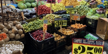 Inflación se aceleró a 4.69% durante primera quincena de octubre, informa el Inegi