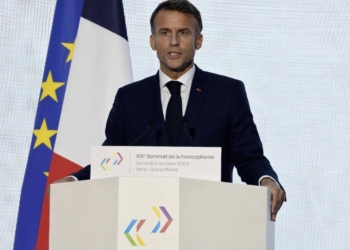 Emmanuel Macron abogó por la suspensión de los envíos de armas a Israel