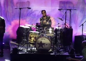"Alaba a Taylor Swift" Ringo Starr regresa a la música country