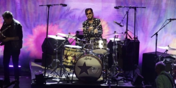 "Alaba a Taylor Swift" Ringo Starr regresa a la música country