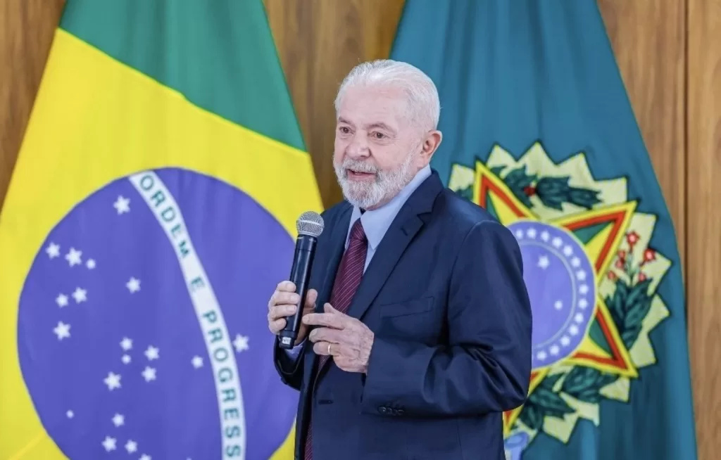 Sufre Lula da Silva accidente doméstico y cancela viaje con los BRICS