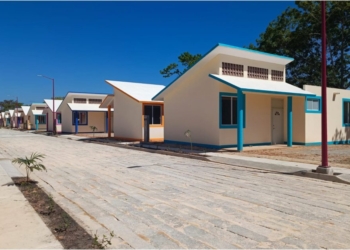 Anuncian construcción de más de 64 mil viviendas en Tabasco