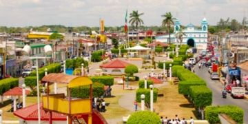 Cunduacán mejora la conectividad en Casa Blanca con obra de impacto social