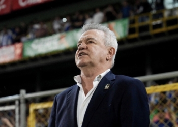 Condena la FIFA la agresión que sufrió Javier Aguirre