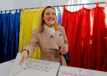 Se encamina Rumania a segunda ronda de elecciones presidenciales