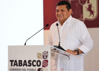 Garantizarán tres órdenes de gobierno agua en viviendas tabasqueñas: Javier May