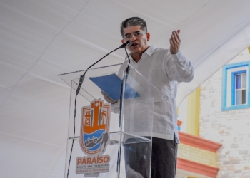 Alfonso Baca impulsa un Paraíso más fuerte: modernización, educación y apoyo a ostricultores