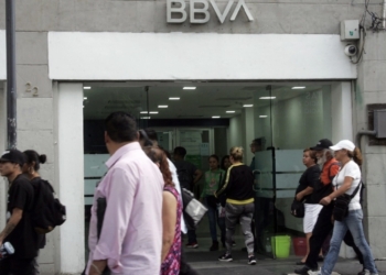 Paquete económico debe ser “realista” y con ruta “creíble”, señala BBVA