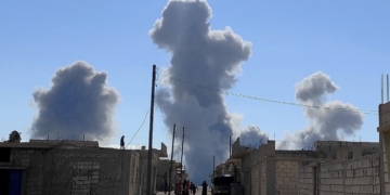 Dejan 92 muertos bombardeos israelíes en el centro de Siria