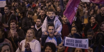 Registran protestas masivas por crisis de vivienda en España