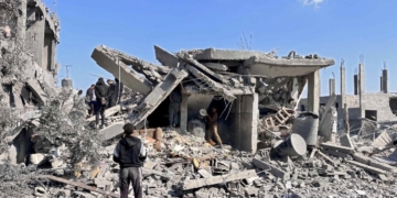 Deja ataque aéreo israelí al menos 20 muertos en la Franja de Gaza