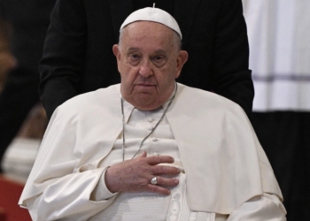 El papa Francisco pide investigación por "genocidio" en Gaza