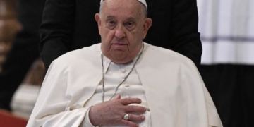 El papa Francisco pide investigación por "genocidio" en Gaza