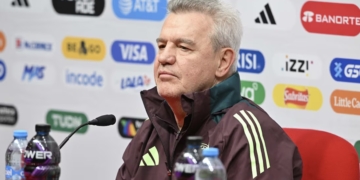 "Lo que sucedió el pasado viernes en San Pedro Sula ya es cosa del pasado", señala Javier Aguirre