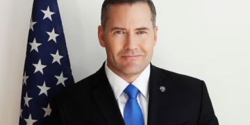 Trabajará equipo de Trump con gobierno de Biden para "acuerdo" entre Ucrania y Rusia