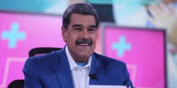 Venezuela dio un "gran golpe" a plan terrorista de la oposición: Nicolás Maduro