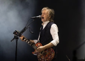 Se despide Paul McCartney de la Ciudad de México en el Corona Capital