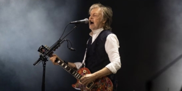 Se despide Paul McCartney de la Ciudad de México en el Corona Capital