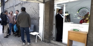 Reciben en un día a 3 mil aspirantes para la elección en el Poder Judicial