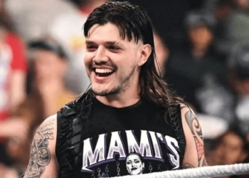 Dominik Mysterio, luchador de la WWE, realiza homenaje a la lucha libre mexicana