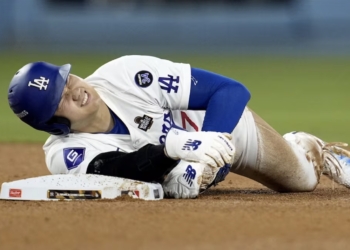 Shohei Ohtani, sometido a cirugía por lesión en el hombro izquierdo