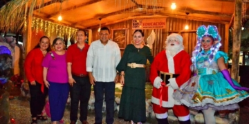 Javier May desea feliz Nochebuena y Navidad a los tabasqueños