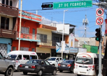 Registran tráfico en Villahermosa por compras navideñas
