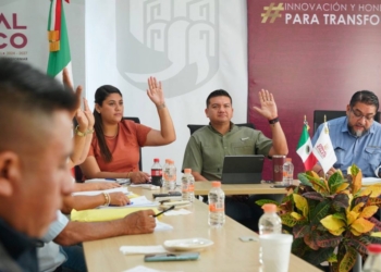 Asegura Cabildo de Comalcalco prestaciones de fin de año para trabajadores