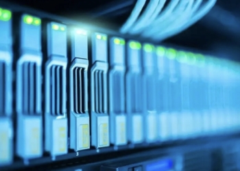 Modifica y reduce la IA demanda de programadores en mercado laboral