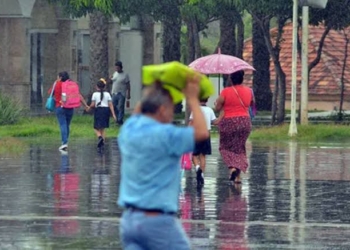 Pronostican en Tabasco lluvias y actividad eléctrica