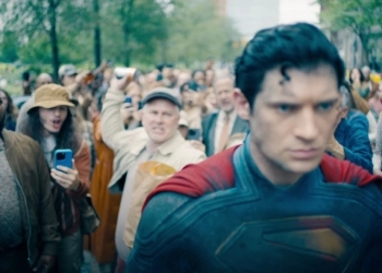 Esperamos que Superman nos una en este mundo polarizado, dice James Gunn