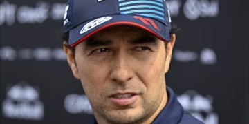 Checo Pérez seguirá ligado a Red Bull Racing; esto revela Christian Horner